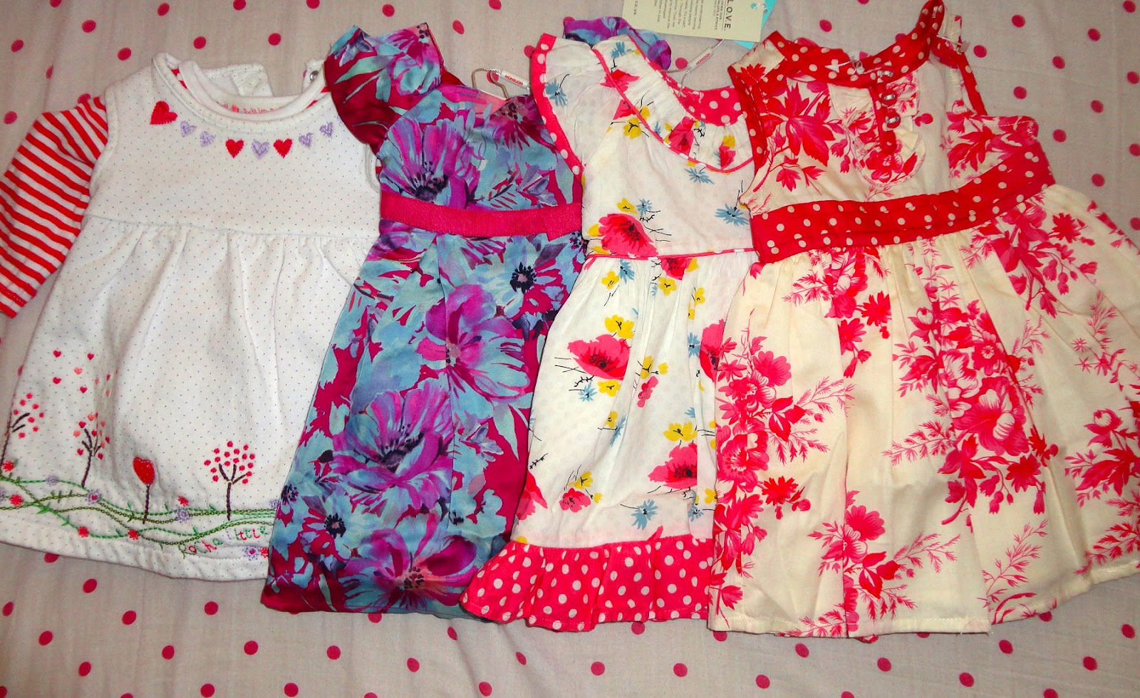 Here are Some Tips for Buying Newborn Girl Clothes